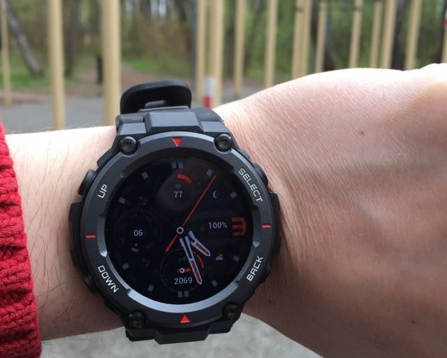 Обзор Amazfit T‑Rex Pro — суровых фитнес-часов для фанатов экстрима