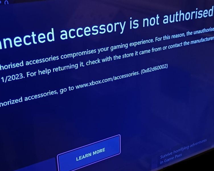 Microsoft запретила неофициальные контроллеры и аксессуары для Xbox